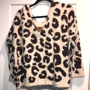 POL mohair vneck leopard print sweater